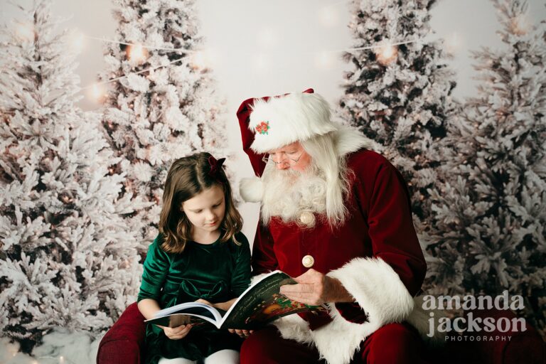 Santa Mini Sessions are NOW BOOKING! {Leander, Texas Santa Sessions}